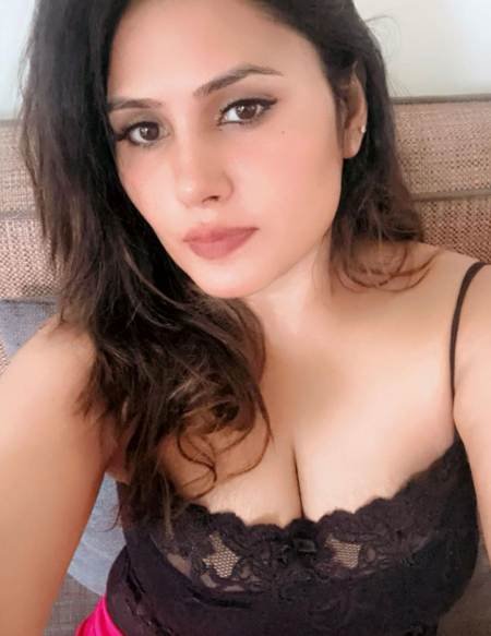 Gunjan-Milf Call Girls In New Mumbai